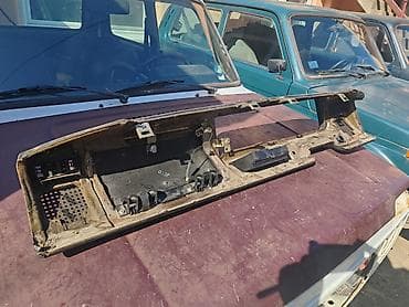 katadiopter na autu: Instrument tabla Lada 2107 Riva, Lada 2104 Karavan br.4. Polovno — 10