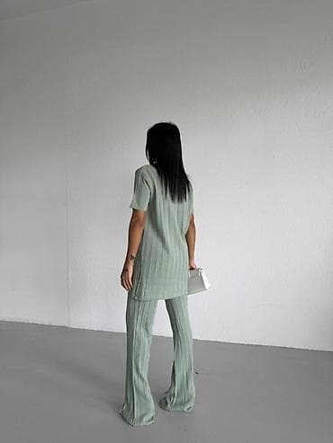 deadpool odelo: 🔥Vasi omiljeni kompleti 🔥Ponovo u prodaji od petka 🔝2800 din — 7