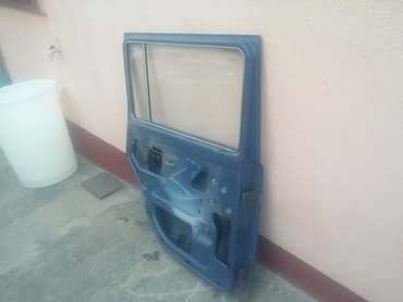 presvlake za prednja sedista: Vrata zadnja leva Lada 2131 Niva. Polovno, ocuano. Skinuto sa — 8
