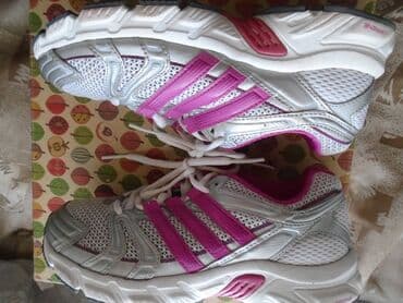 srebrna ogrlica sa krsticem: Adidas, 36.5 — 4
