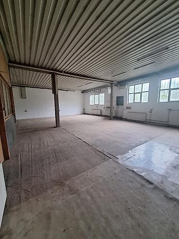 kancelarijski prostor izdavanje: Iznajmljujem magacinski i kancelarijski prostor - Zemun. Lokacija — 9