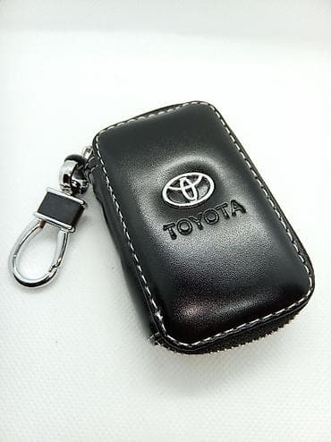 Futrola za ključeve - TOYOTA Futrola za ključeve - TOYOTA. Prelepa