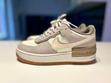 Nike, 37.5, bоја - Bež na lalafo.rs Nike, 37.5, bоја - Bež