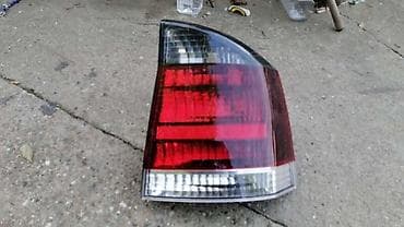 gene chip inside cena: DESNA STOP LAMPA ZATAMNJENA ZA OPEL VECTRA C OD 2002. DO 2008. GOD. | — 1