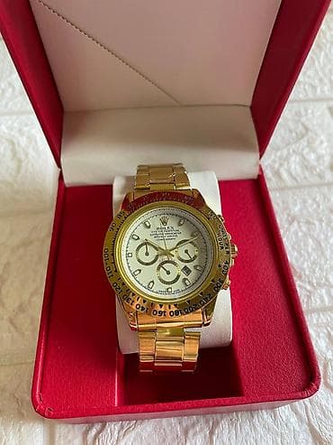 swarovski satovi akcija: Satovi na akciji
2290 din 
mn — 2