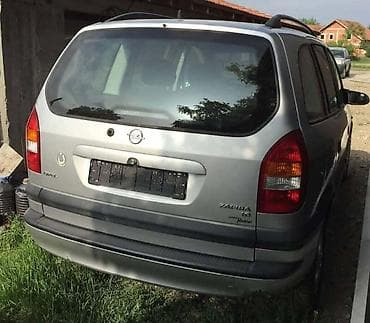 pežo 407 polovni automobili: OPEL ZAFIRA 1.6 - KOMPLETAN AUTO U DELOVIMA | 1.6 16V Z16XE MOTOR — 1