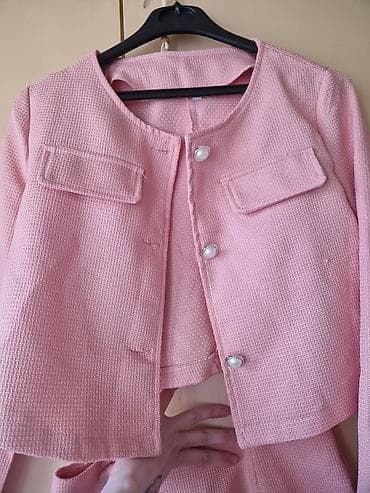 psg komplet: Dvodijelni komplet u boji svijetloružičaste: kratki sako i mini suknja — 2