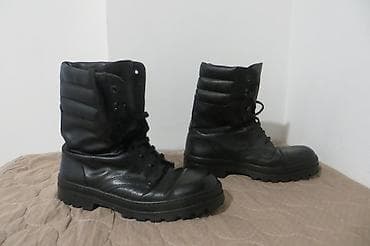 br 42: KOZNE VOJNE CIZME br 44 28cm unutrasnje gaziste stopala, potpuno — 1