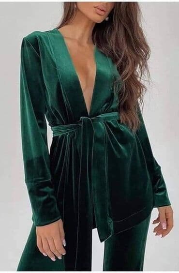 gerry weber cena: Prelepiii. Kompletii
Pliš-elastin
Cena: 3100 din! — 3