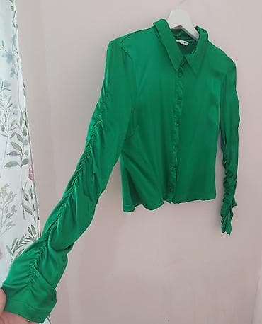 Shirts, blouses and tunics: Zelena košulja sa dugmićima – Zara - Model: ženska košulja sa — 3