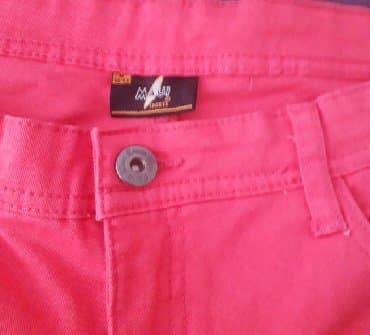 push up pantalone: S (EU 36), Normalan struk, Ravne nogavice — 1
