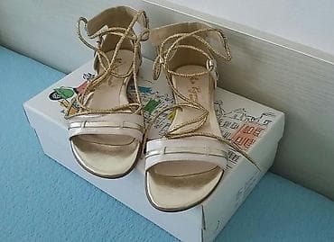 ugg torba: SANDALICE br 36 Potpuno nove, predivne. Bela boja sa zlatnastim — 2