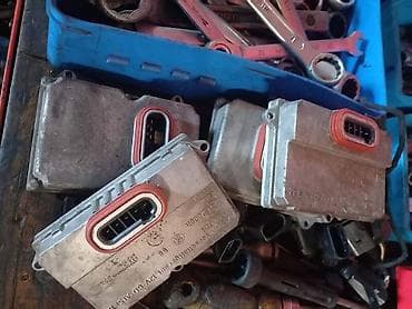 Car Electrical Components: BALAST ZA AUDI A4, A5, A6 . OD 2002. DO 2009. GOD — 1