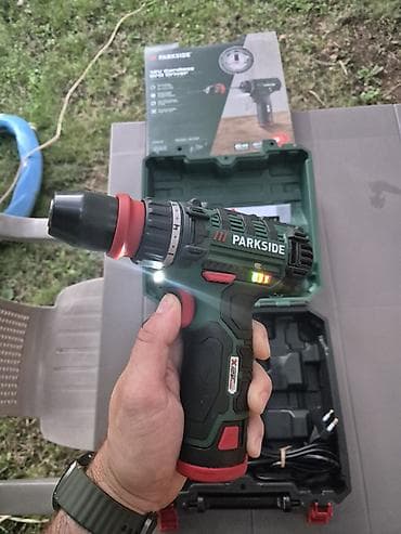 markeri za crtanje: PARKSIDE aku bušilica/odvijač X12V Team – komplet u koferu Opis: - — 4