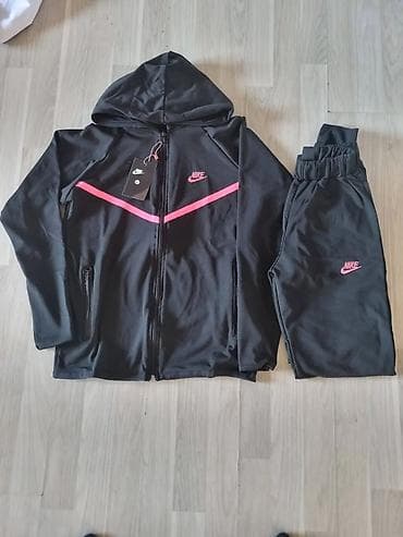 ideen 3: Ženska Nike trenerka – jakna sa kapuljačom + donji deo - Model — 5