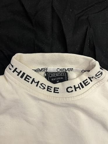 legend velicine: Chiemsee Natural dukserica – veličina M - Boja: bela - Model — 2