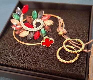 biserni nakit: Set nakita – zlatno-tonirani modni dodatci u poklon-kutiji - — 1