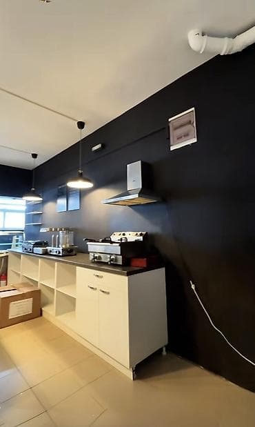 Sobe: IZDAJE SE LOKAL U SREMČlCI 60m² Čitačka ulica, preko puta osnovne — 6