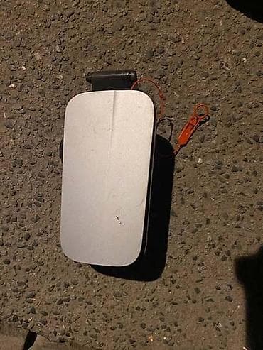 POKLOPAC REZERVOARA ZA MERCEDES BENZ E KLASA, E 200, E 220 . OD