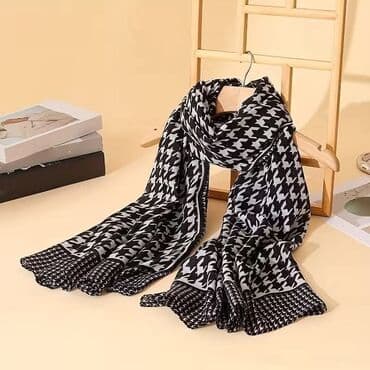 Ženski šal Cena 1700din Pitati za dimenzije Poručuje se,isporuka za — 7