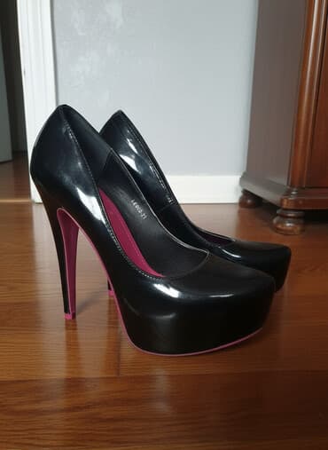 air max 1 black: Pumps, Venice, 37 — 1