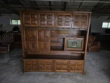 polica: Masivna drvena vitrina/sekretar u klasičnom stilu - Materijal: puno — 8