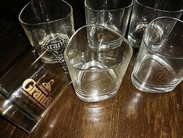 Sweatpants: Čaše za viski iz 80tih god
novo! 
6 komada grant's
 Bgd — 2