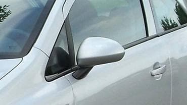 fiat punto 2002: RETROVIZOR ZA OPEL CORSA D OD 2006. DO 2014. GOD. | Polovni — 1