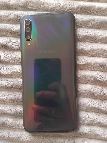 hello kitty slusalice: Samsung Galaxy A50, 64 GB, color - Black, Fingerprint — 2