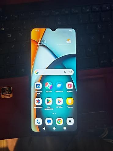 Redmi A3 4/64 korektan telefon radi lepo nebaguje ima sitnih tragova