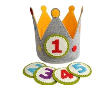 de mazzio cizme: Ručno rađene rođendanske krune za slavljenike, prilagođene uzrastu i — 5