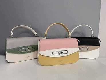 valentino crna torba: Torbe i Rančevi 
3000 din 
A🍒 — 3