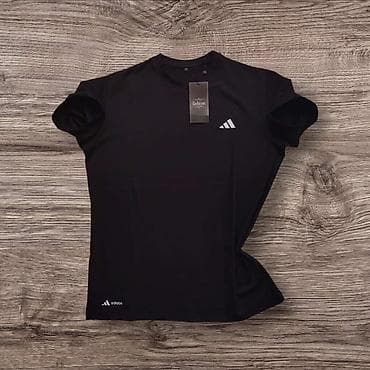 majice hugo: Slim majice
M l xl 2xl 
1250 din 🕷️
mk — 6