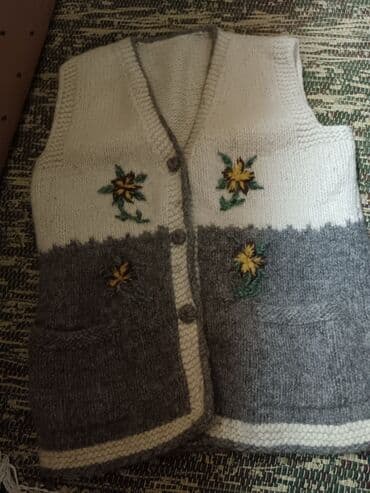 ideal helanke: Sirogijno Pleten prsluk od vune, ručni rad,L,Mere Pazuh 52cmDuzina — 8