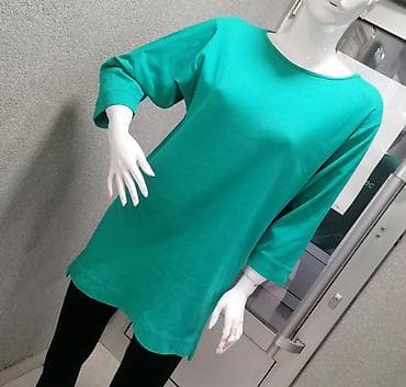 Ženska tunika/bluza – zelena - Model: ravnog, komotnog kroja, dužina na lalafo.rs Ženska tunika/bluza – zelena - Model: ravnog, komotnog kroja, dužina