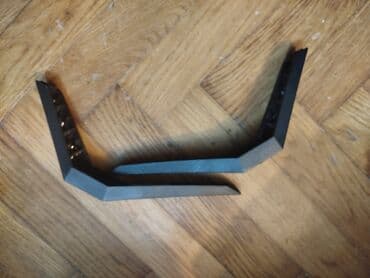 philips 40pfl7605h: Postolje stopice stakak za Philips televizor.
Samo stopice — 2