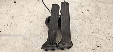 70.PAPUCA GASA ZA VOLKSWAGEN TOURAN, PASSAT B6, OSTALO OD 2003. DO