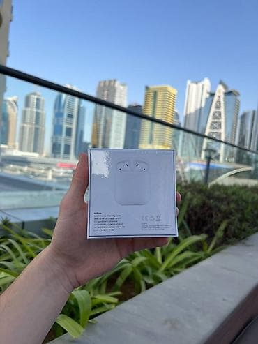 spliter za internet: Na prodaju Apple AirPods Slusalice su original kupljene u Dubai-u za — 2