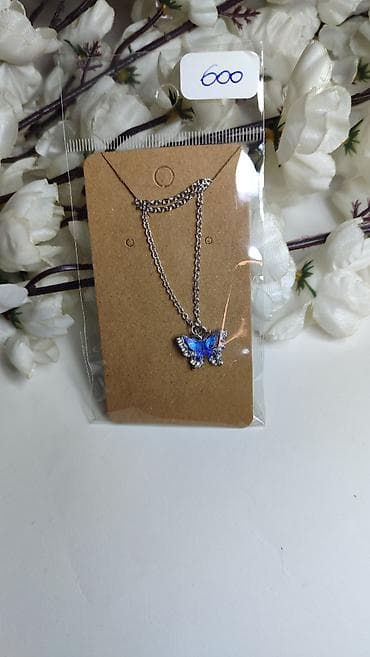 elegantne cizmice: Ogrlica sa priveskom leptira - Materijal: metalni lančić u srebrnoj — 4