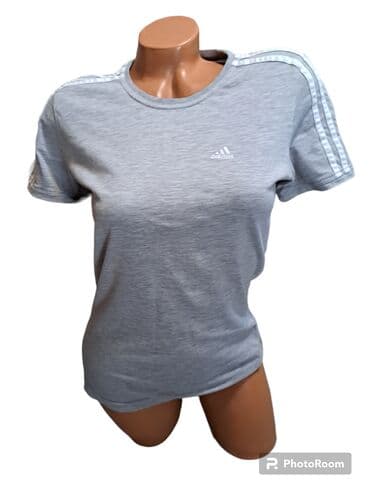 tommy hilfiger d: Adidas majca S
očuvana, 100%pamuk — 2