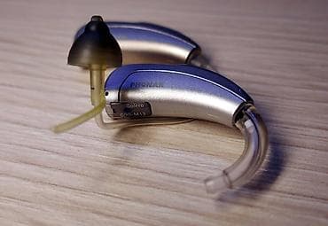 Vrhunski, malo korisceni premium aparat Phonak Bolero Q90-M13, potpuno