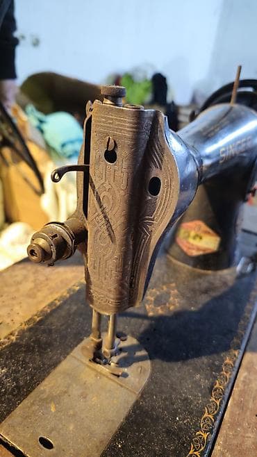 Audio tehnika: Stara šivaća mašina Singer – Compagnia Singer (Società Anonima — 4