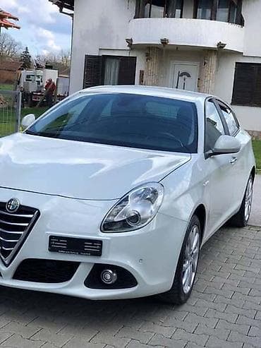 rikverc kamera za auto: ALFA ROMEO GIULIETTA 1.4 TB 2016. GODIŠTE | Auto uvezen iz — 10