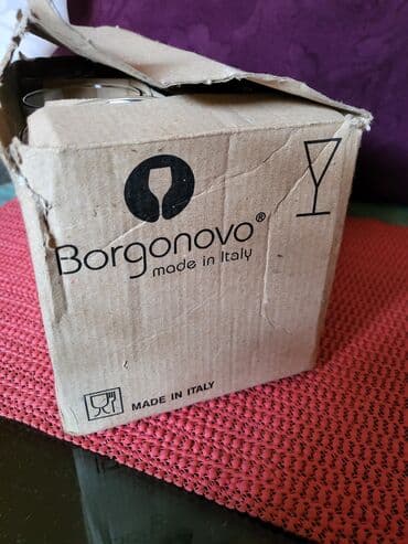 swarovski case za vino cena: Case nove,vintaz Cepelin italijanske. Case komada 4 u ceni. puno — 5