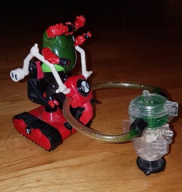jaknice sa krznom: Original cartoon network ben 10 igracka. Masina - vozilo od action — 1