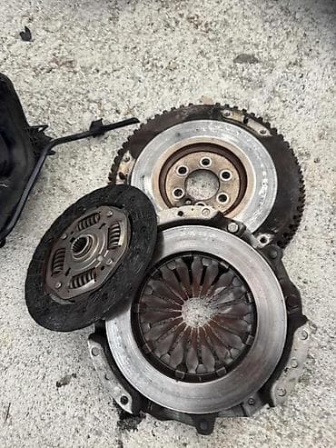 Prenosni sistem: KORPA LAMELA ZAMAJAC PEUGEOT 206,207 CITRIEN C3 1.4B | Komplet sa — 1