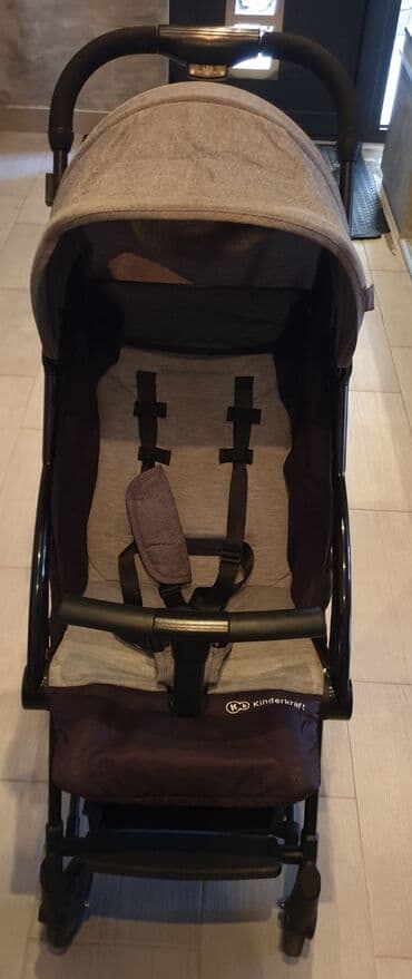 Kinderkraft kisobran kolica, ocuvana, tezina kolica oko 5 kg