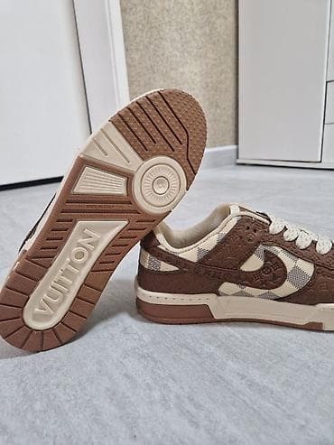 sport vision zenske patike: Patike – veličina 40 - Model niskog profila, ukrštene pertle - Boje — 3