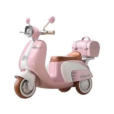 mali motori za decu: Vespa na akumulator (CT-418772) Dimenzije: 91 x 39 x 70 cm Baterija — 2