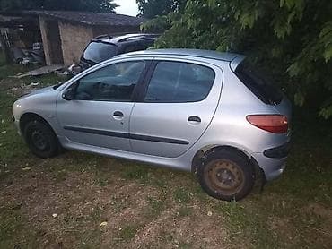 corsa auto: PEUGEOT 206 - KOMPLETAN AUTO U DELOVIMA | Originalni polovni delovi — 2